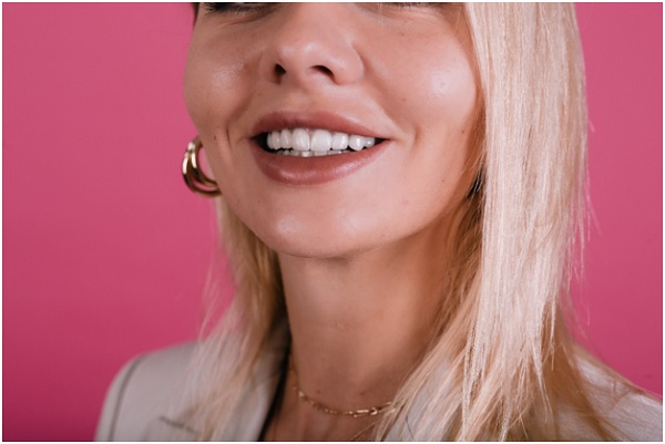 5 Secrets to a Movie Star Smile – Dentist in los Angeles